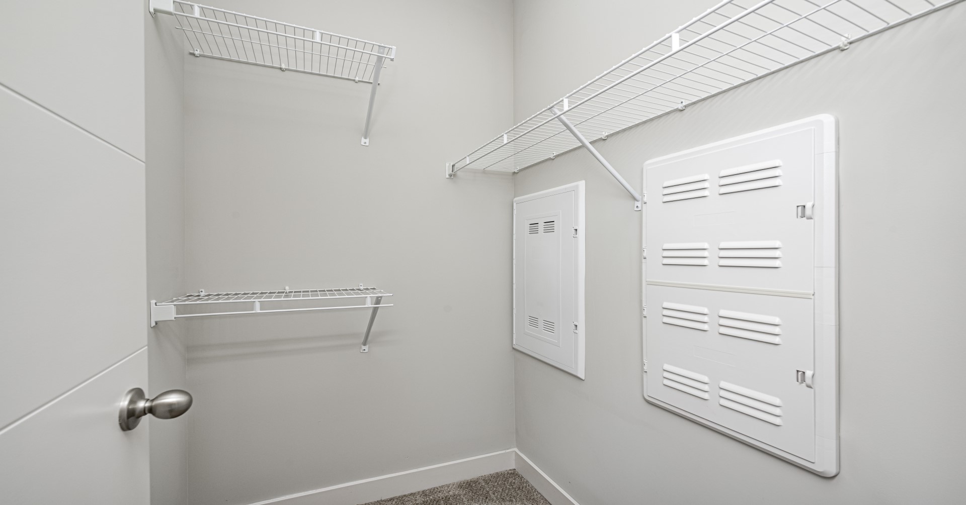 City Flats at Walnut Closet